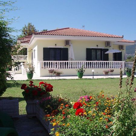 Finikes Studios Kefalonia Sami  Exteriör bild