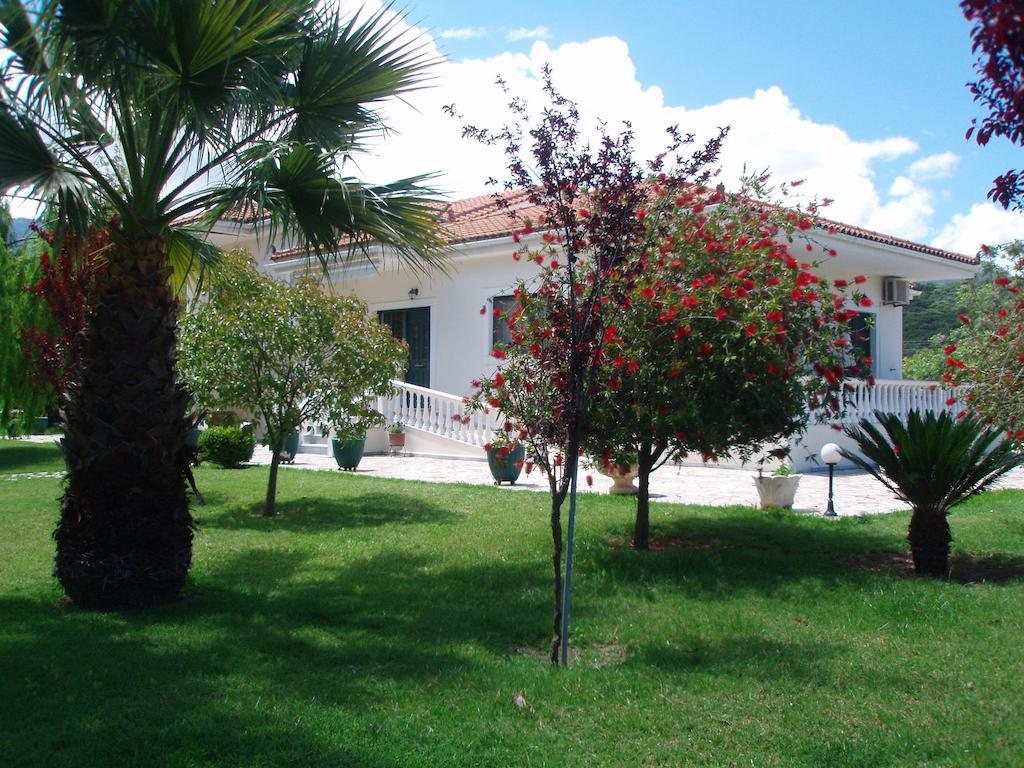 Finikes Studios Kefalonia Sami  Exteriör bild