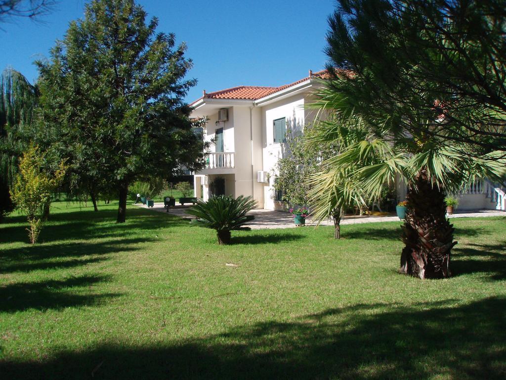 Finikes Studios Kefalonia Sami  Exteriör bild