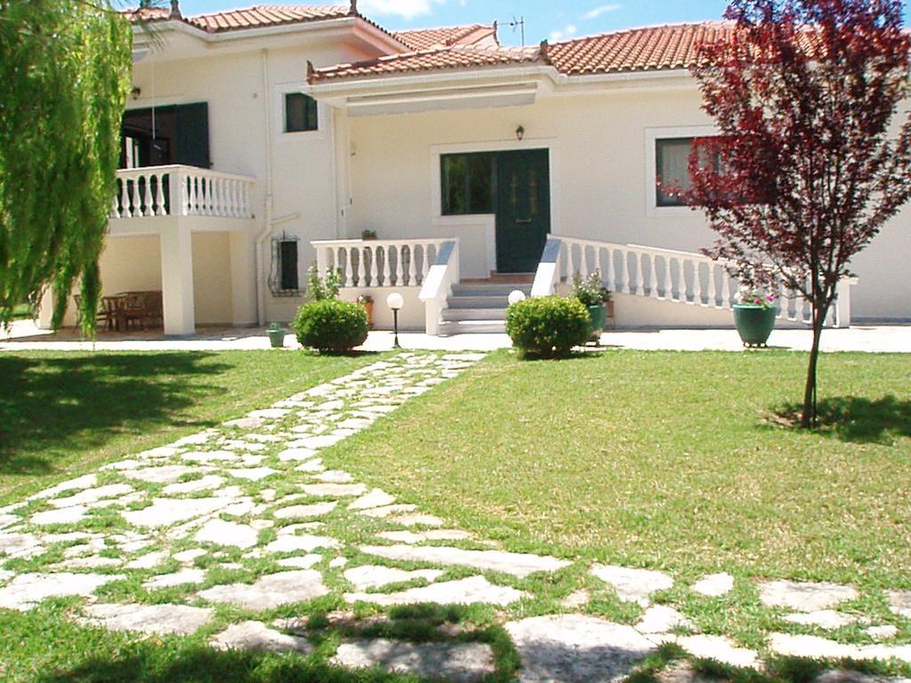 Finikes Studios Kefalonia Sami  Exteriör bild