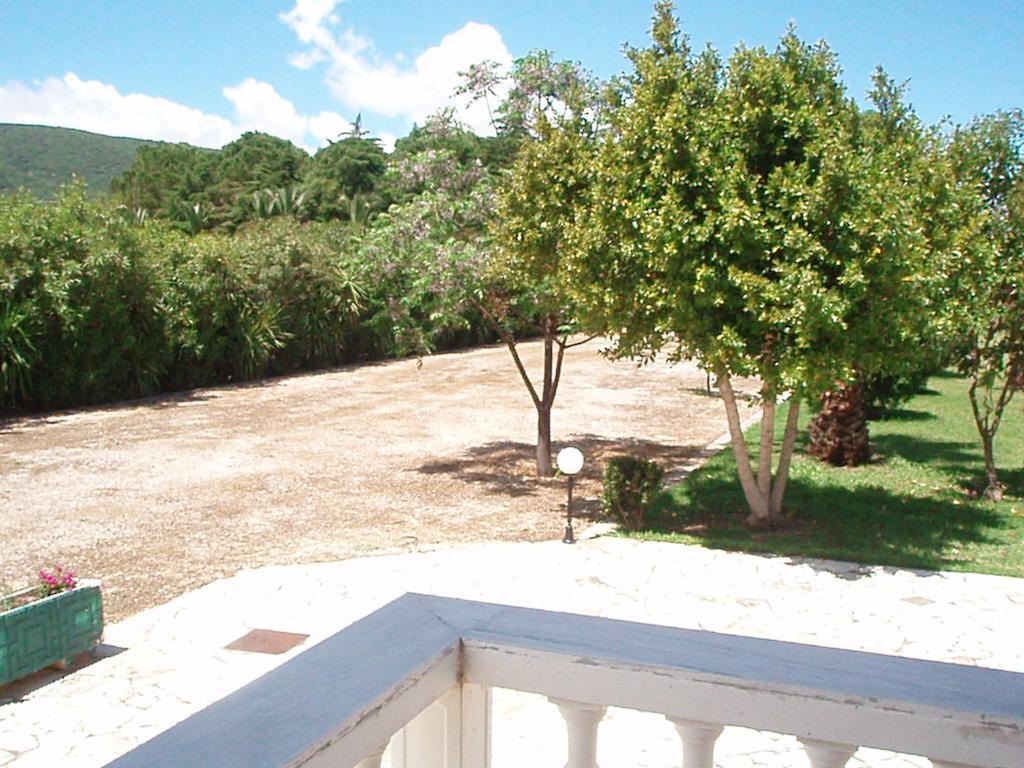 Finikes Studios Kefalonia Sami  Exteriör bild