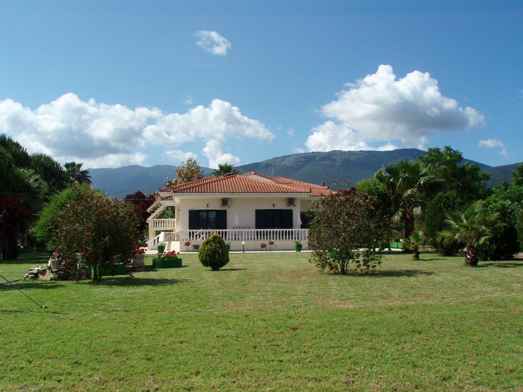 Finikes Studios Kefalonia Sami  Exteriör bild