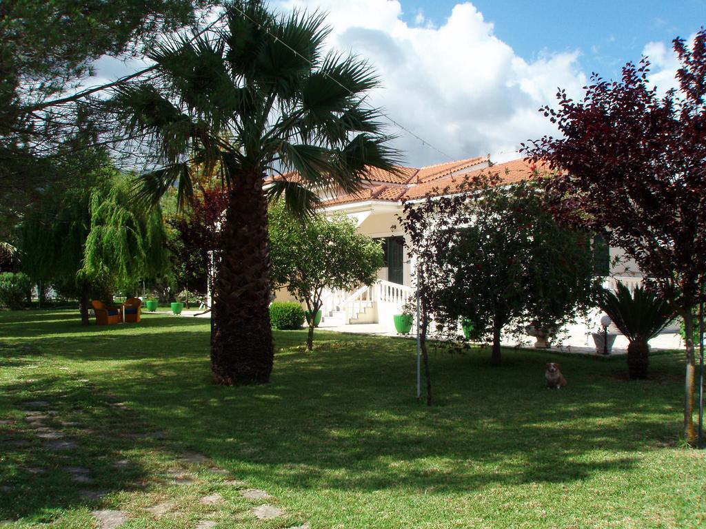 Finikes Studios Kefalonia Sami  Exteriör bild