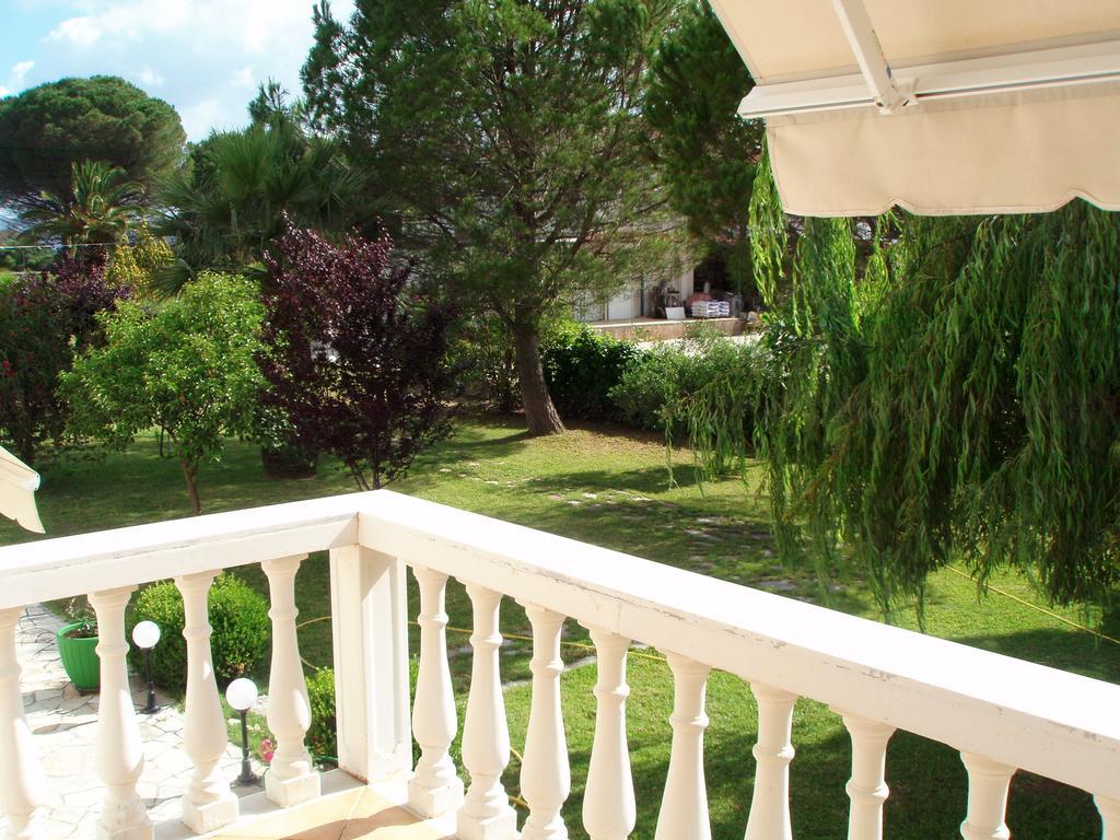 Finikes Studios Kefalonia Sami  Exteriör bild