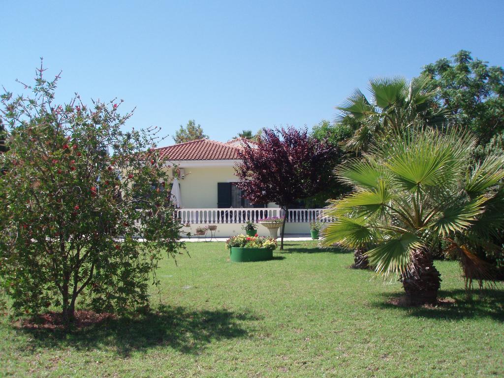 Finikes Studios Kefalonia Sami  Exteriör bild