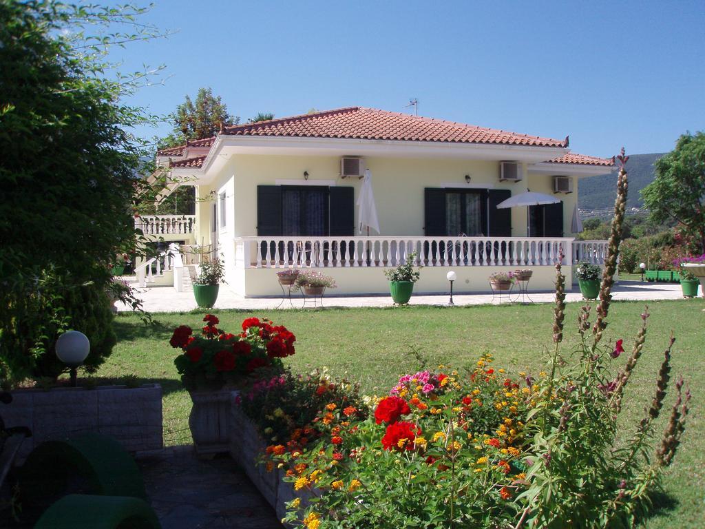 Finikes Studios Kefalonia Sami  Exteriör bild