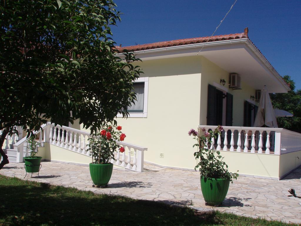 Finikes Studios Kefalonia Sami  Exteriör bild